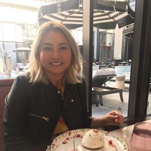 Meet your Posher, Pia